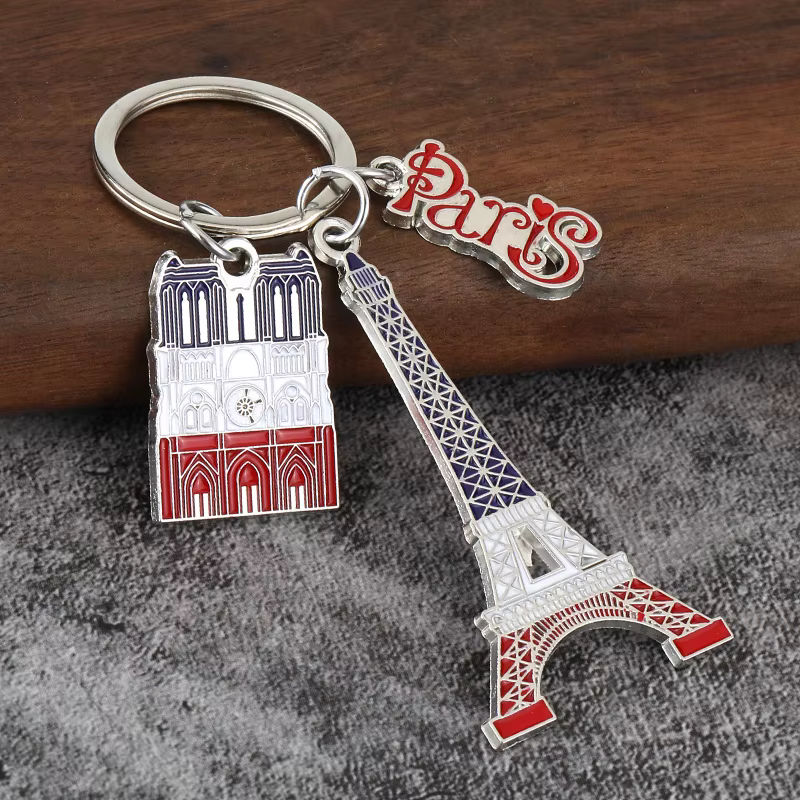 Porte-clés tour Eiffel créatif en métal, pendentif Arc de Triomphe de Paris, ornement de sac à main,