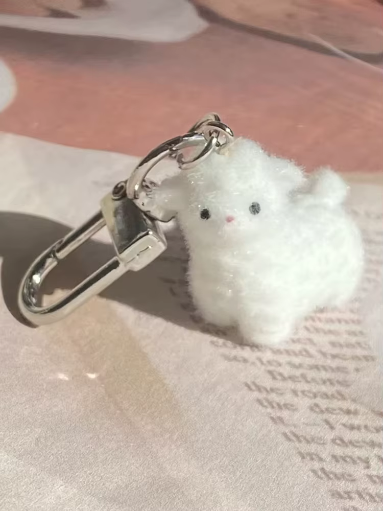 Porte-clés mouton blanc moelleux et mignon, Mini porte-clés Animal 3D en résine, breloques de sac, p