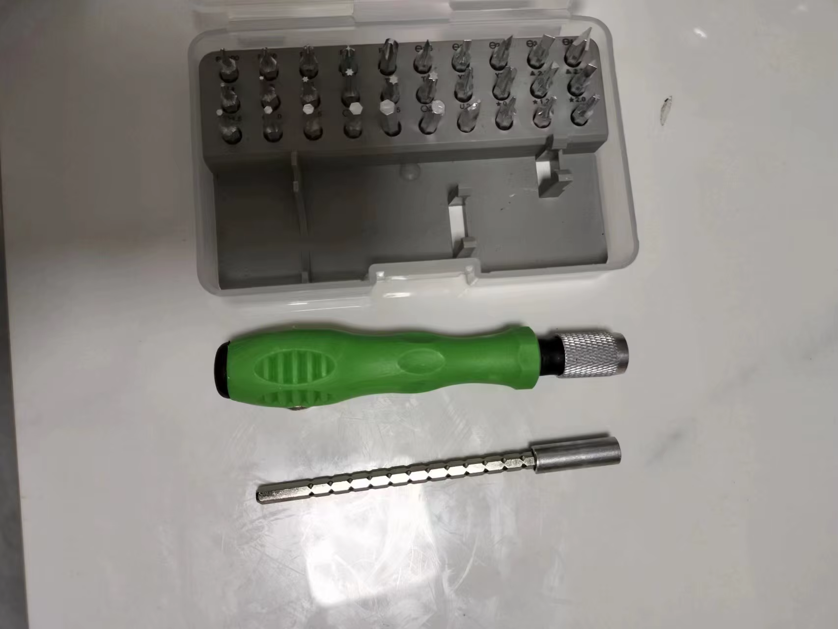 Mini kit d'embouts de tournevis magnétiques de précision, jeu de tournevis 32 en 1, entretien de l'a