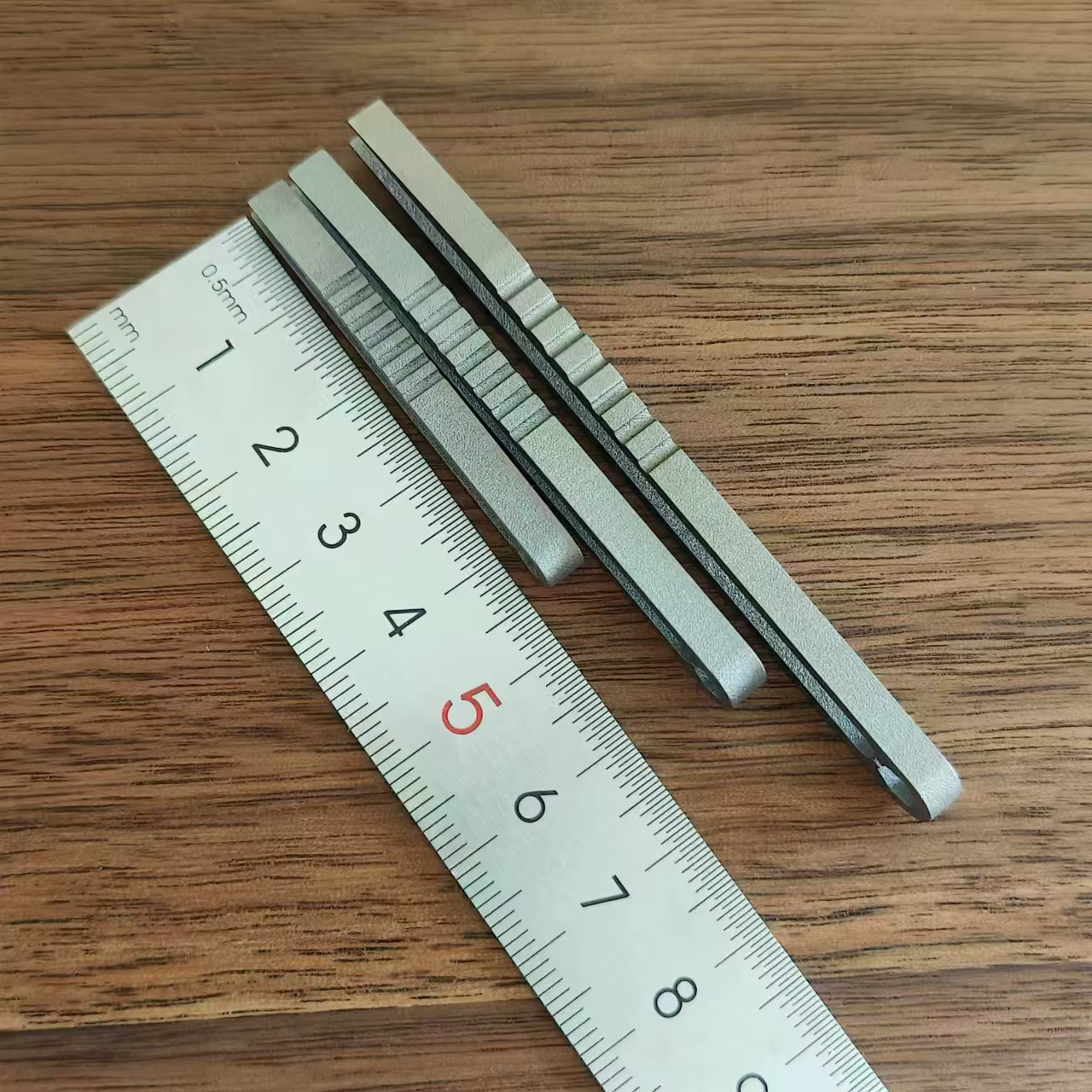 Pince à clipser en titane TC4, outil de préhension et de serrage, gadget EDC polyvalent, outil profe