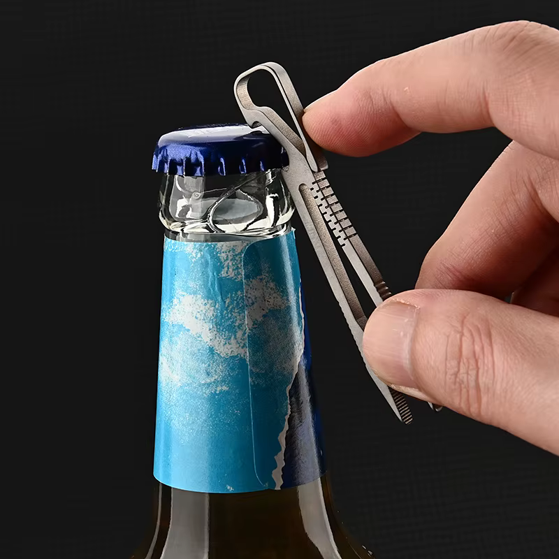 Pince à épiler multifonction TC4 en acier titane, avec tire-bouchon, Clips d'usinage CNC, Gadget EDC