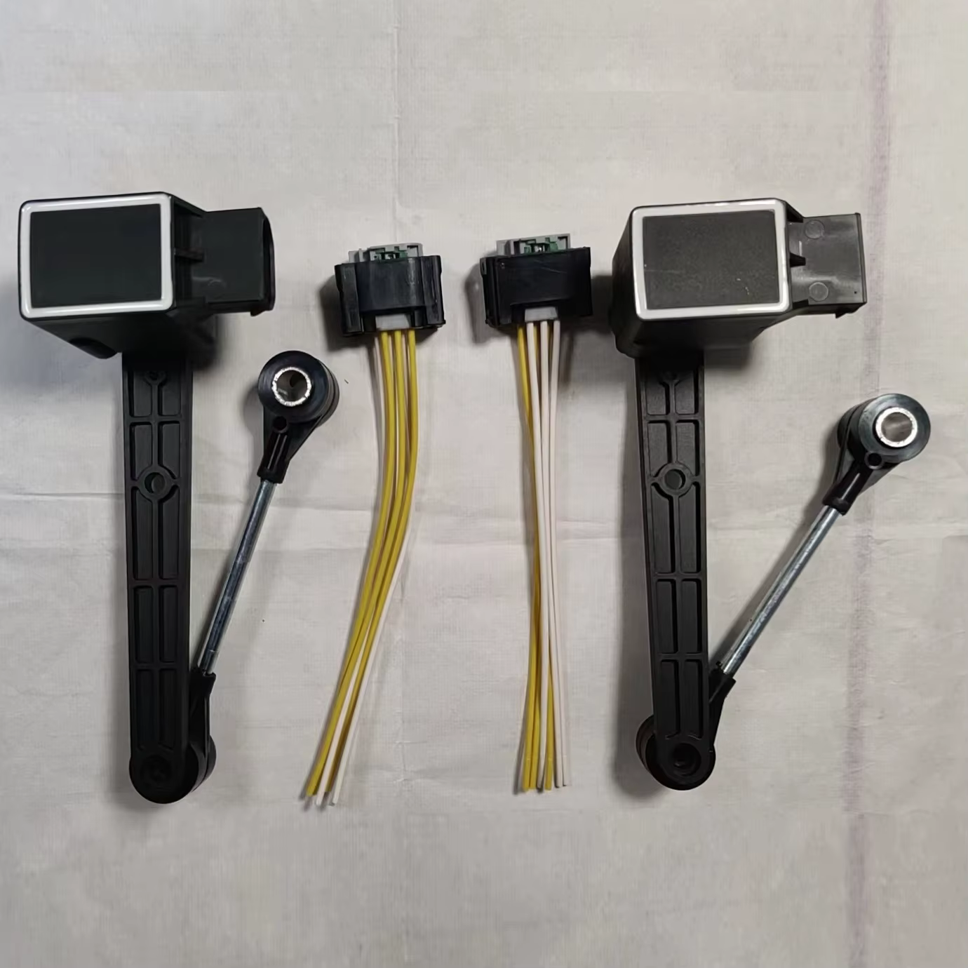 Capteur de suspension d'air arrière + connecteur LR032106/RQH100030, 2 pièces, pour Land Rover Disco