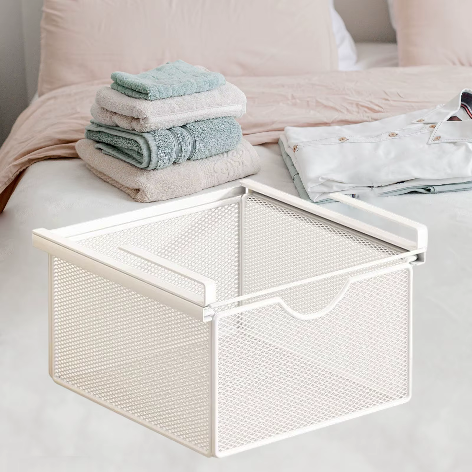 Panier de rangement sous étagère