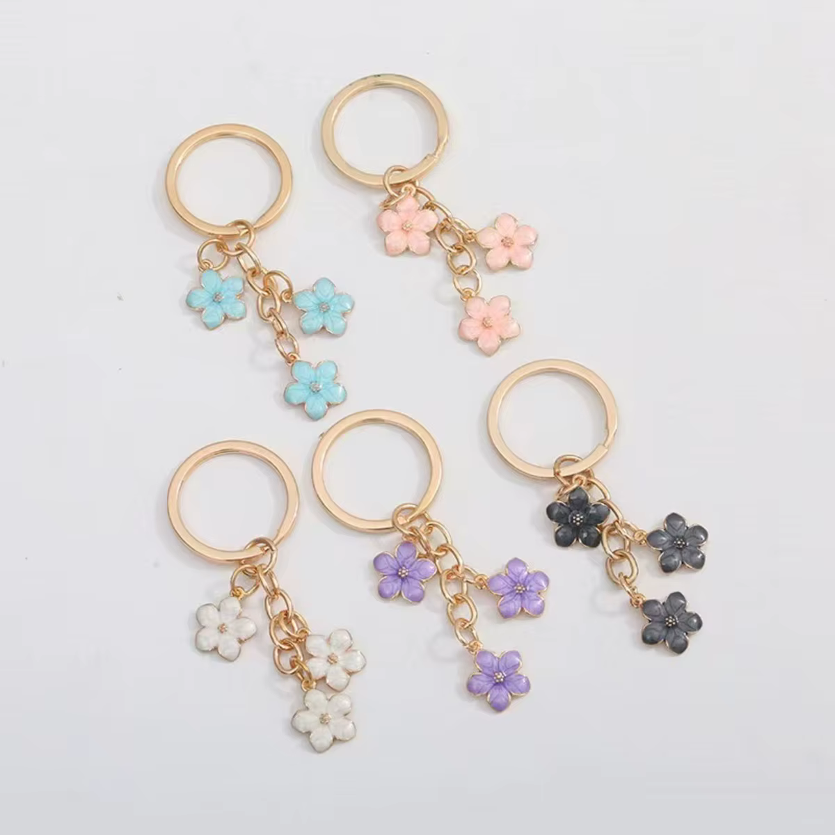 Porte-clés mignon à fleurs pour femmes et filles, accessoire de sac à main, clés de voiture, bijoux doux, cadeaux