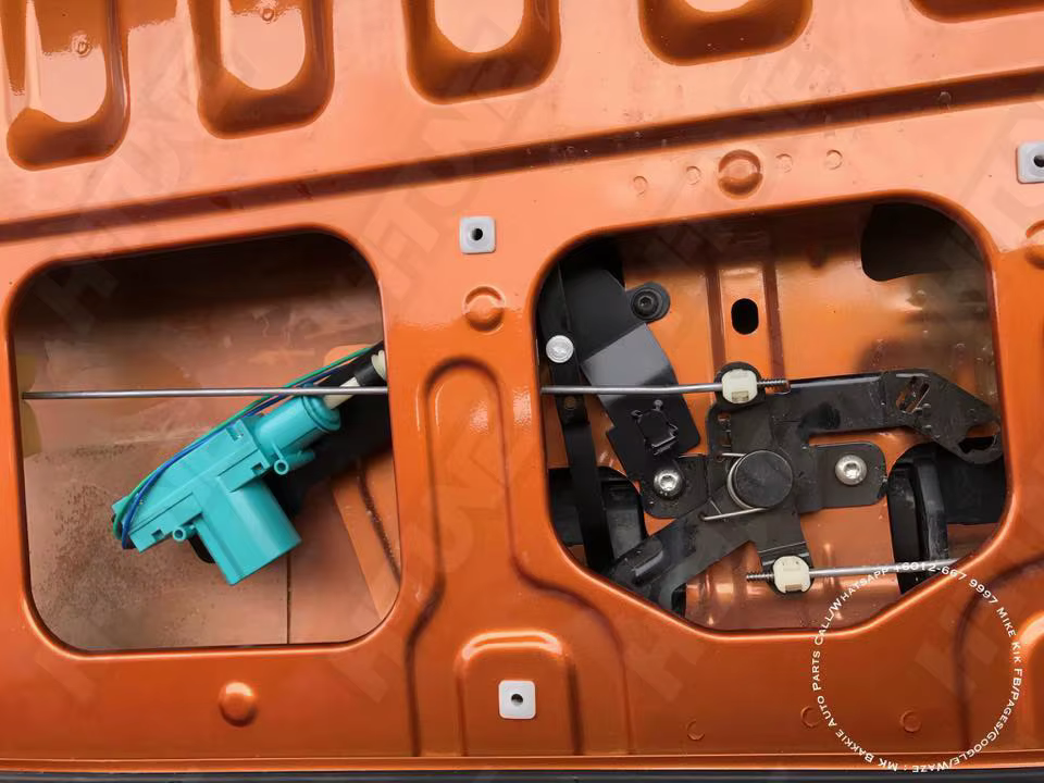Verrou de sécurité pour hayon électrique automatique