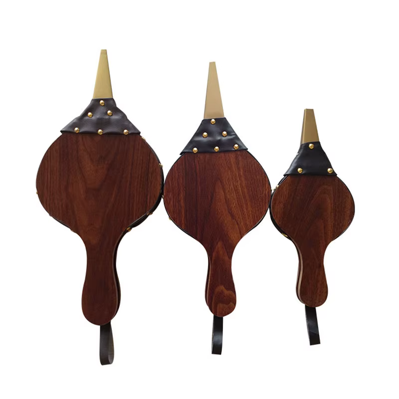 Souffleuse de cheminée en bois