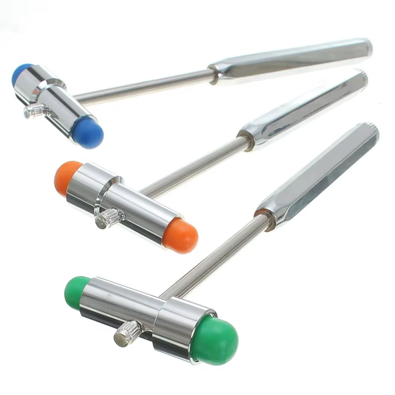 Marteau multifonction réflexe neurologique avec brosse et épingle