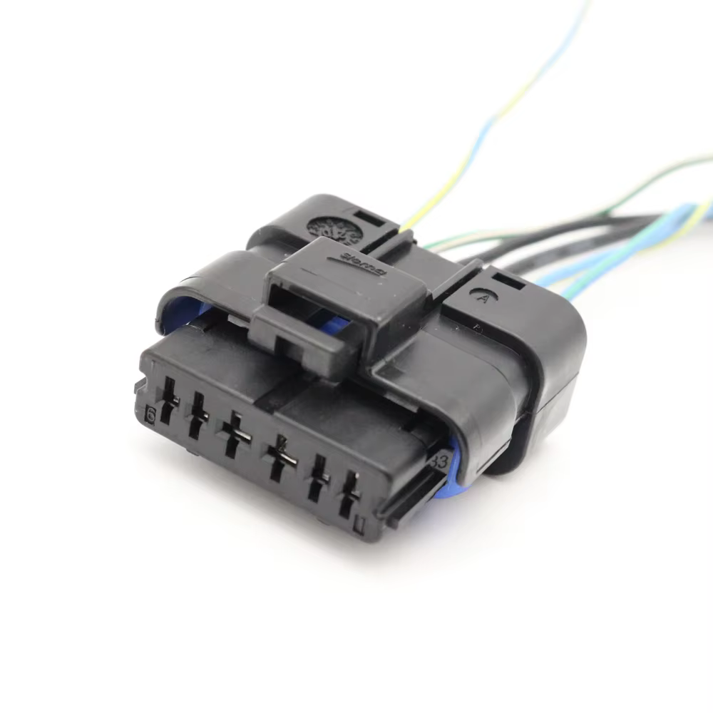 Connecteur de faisceau de câbles de pompe à carburant pour voiture