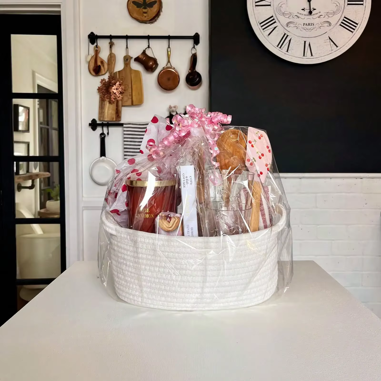 Panier de rangement tissé blanc avec poignée