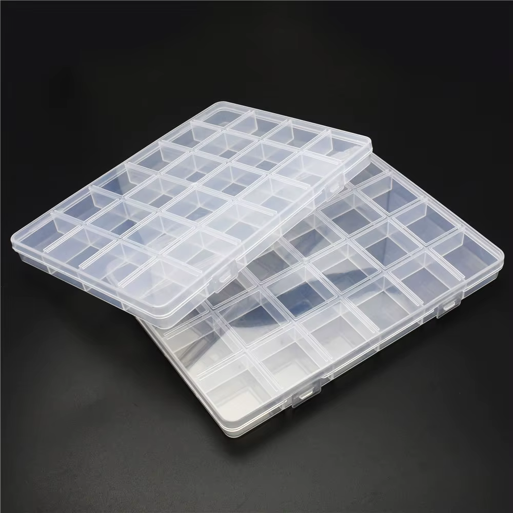 Boîte de rangement en plastique à 6 à 32 compartiments