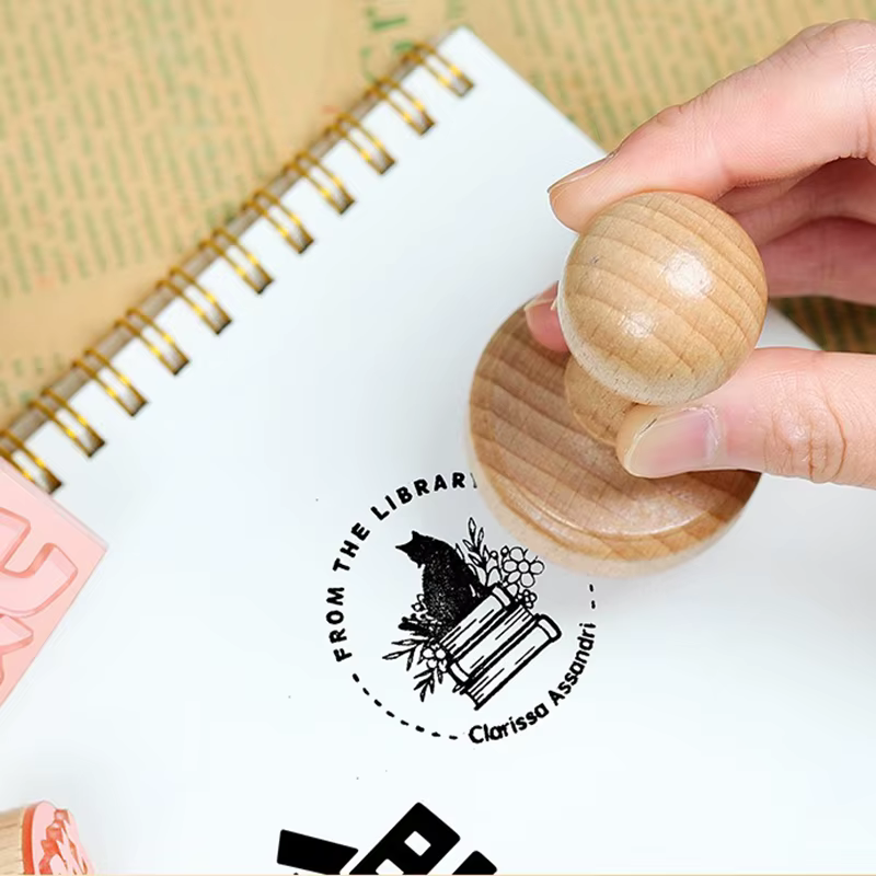 Tampon en caoutchouc personnalisé