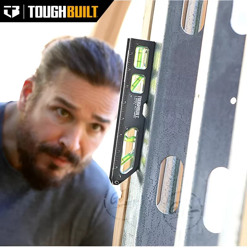 Niveau de torpille à billette magnétique ToughBuilt de 9 pouces - (TB-H2-L-9T-M)