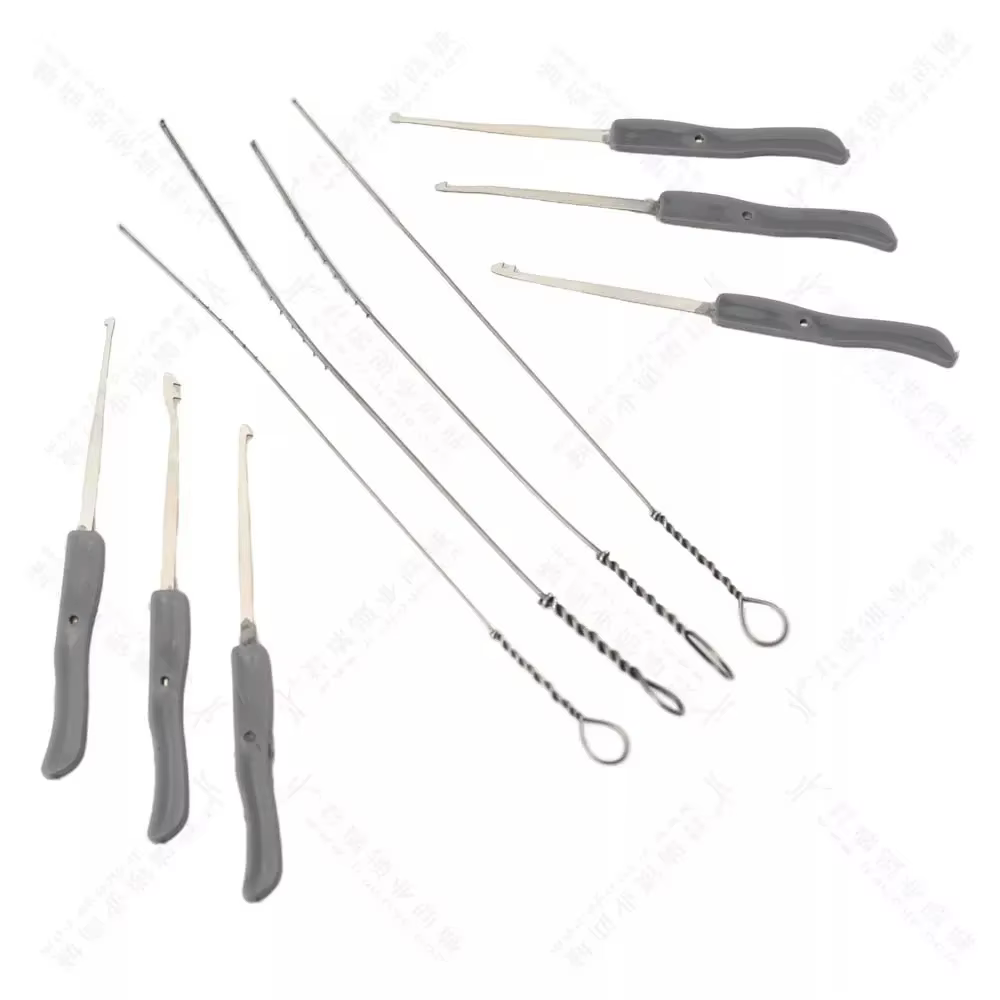 Ensemble d'extracteur de clé cassée