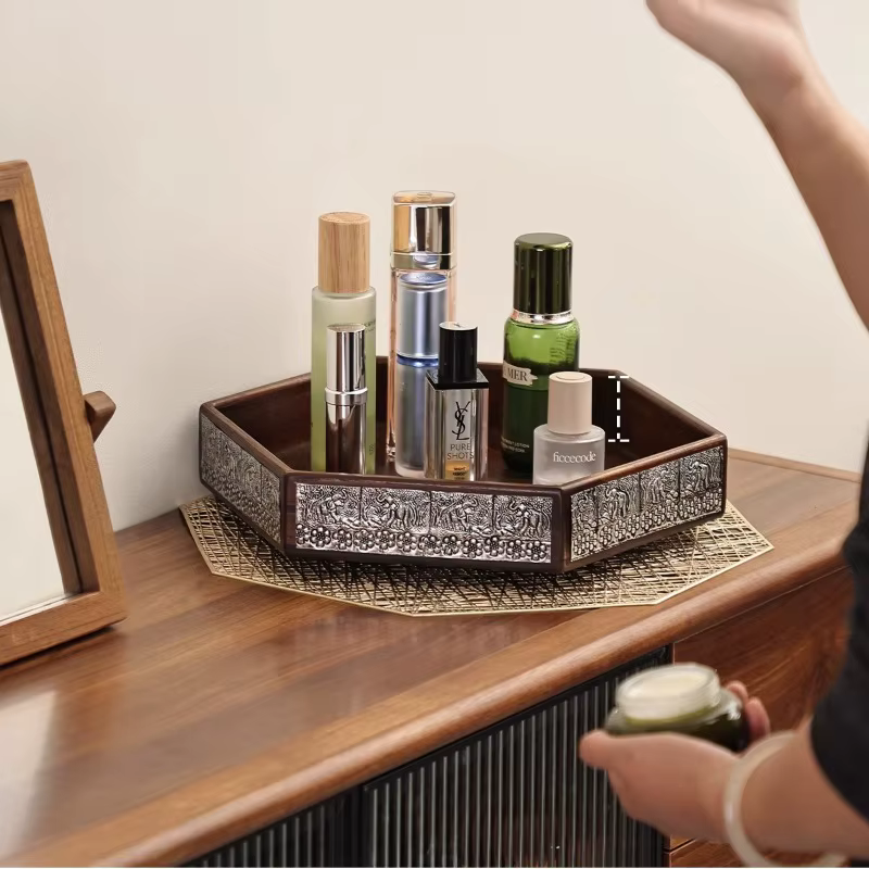 Boîte de rangement rotative rétro en bois massif