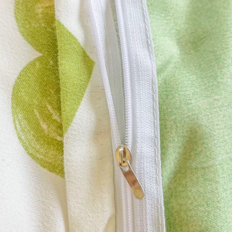 Parure de lit imprimée brossée ou housses de couette simples, douces, respirantes et respectueuses de la peau, tailles personnalisées disponibles