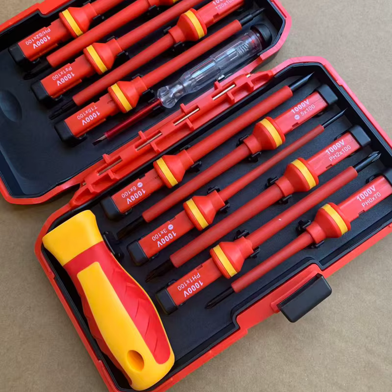 Kit d'outils de réparation pour électricien 13 pièces