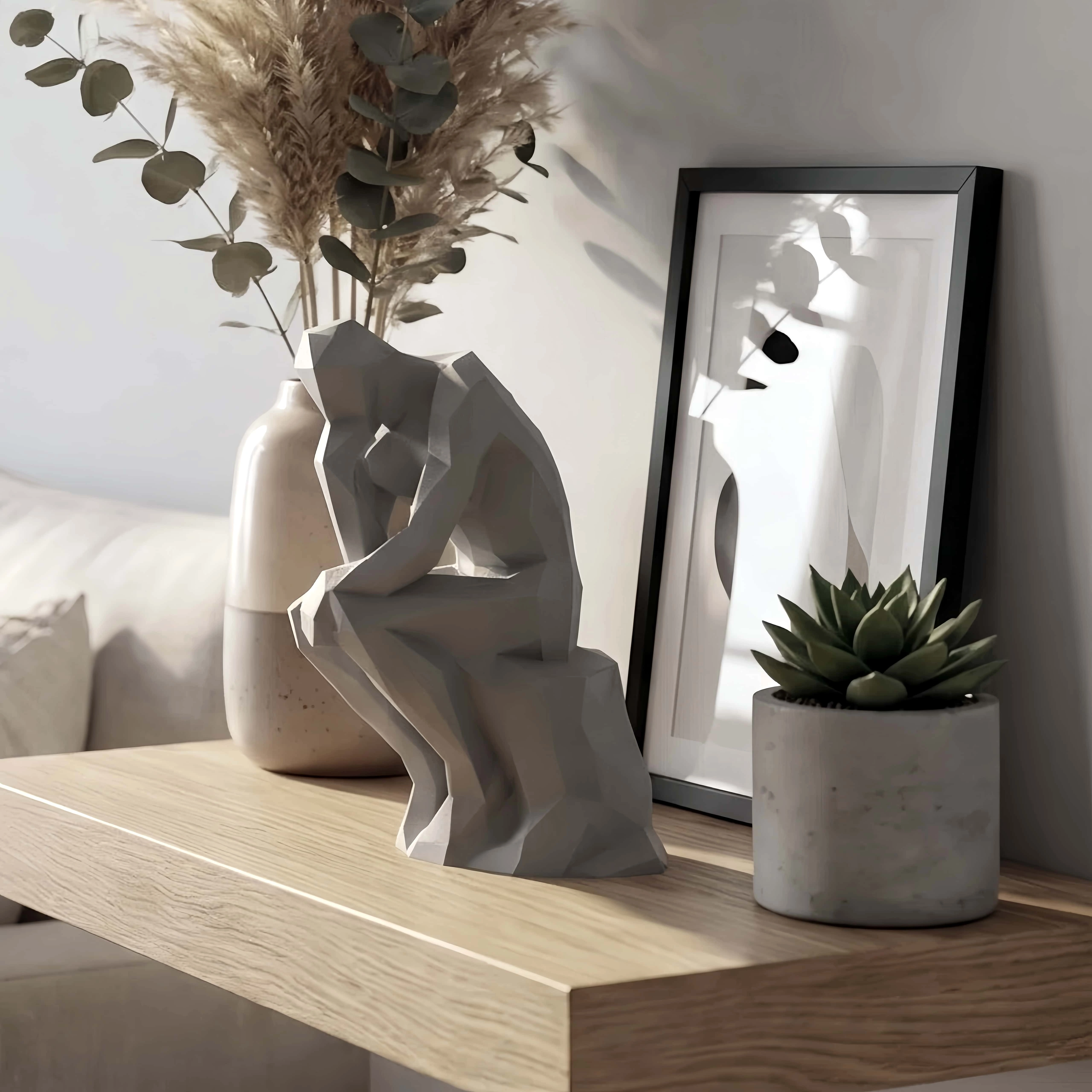 Figurine humaine au design moderne