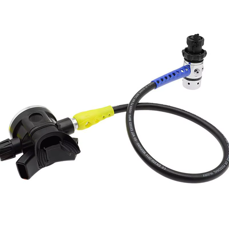 Housse de protection pour tuyau de plongée en PVC