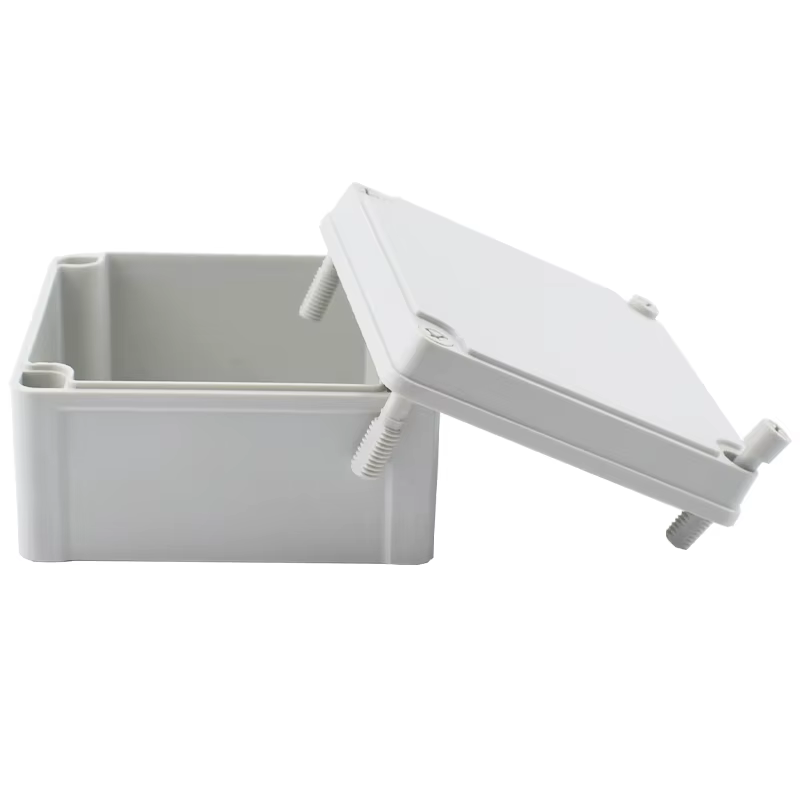 Boîtier de jonction pour câbles électriques extérieur DIY