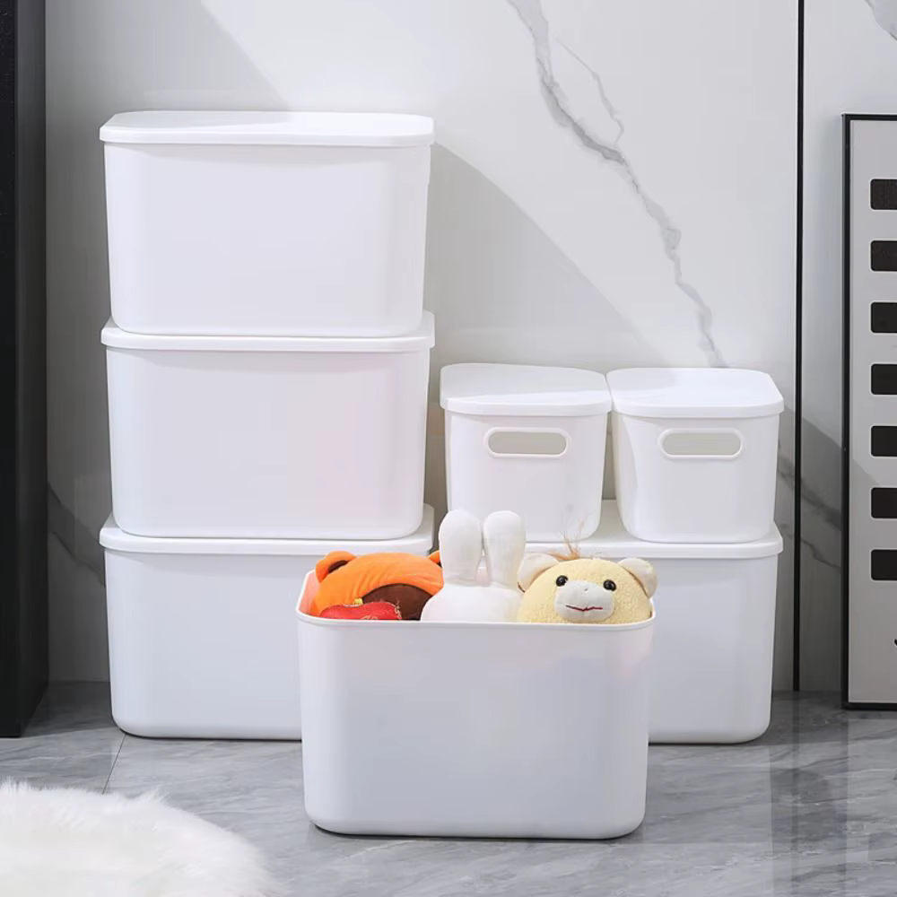 Boîte de rangement empilable avec poignée de couvercle
