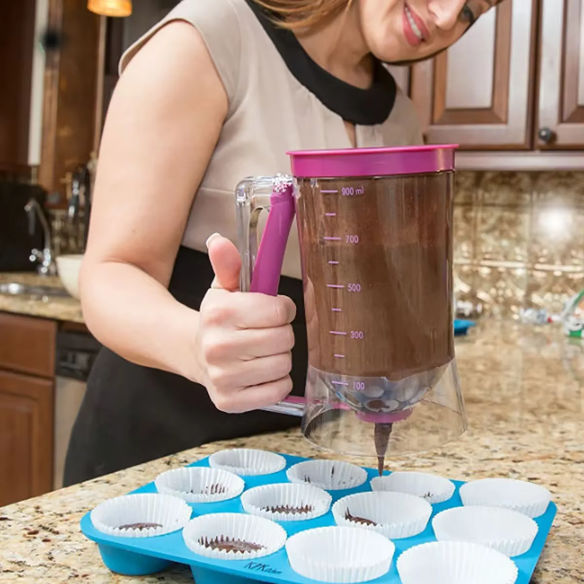 Distributeur de pâte manuel 900 ml avec outil de contrôle des portions pour cupcakes