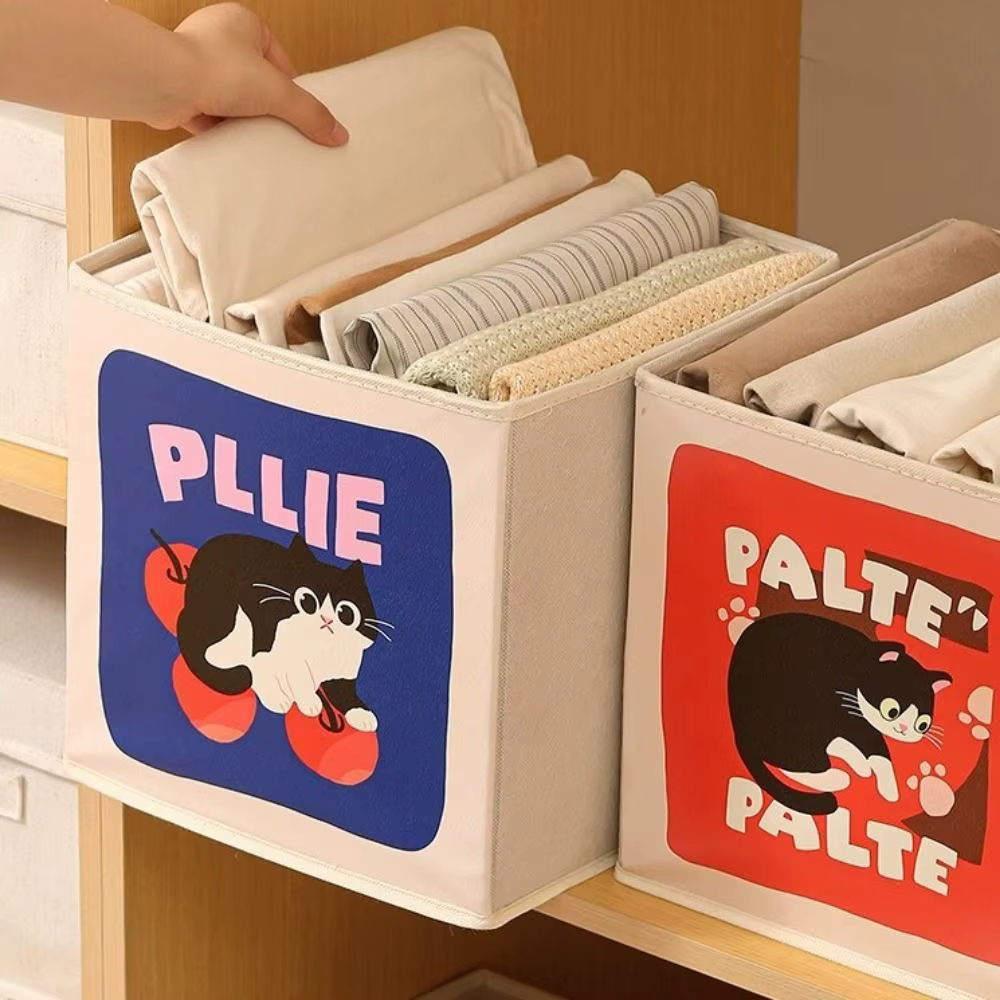 Boîte de rangement pliable en forme de cube