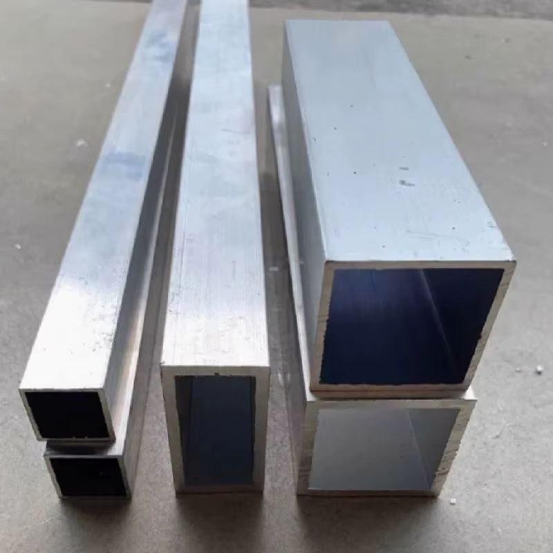 Tube carré en aluminium 6mm 8mm 10mm 15mm 20mm 30mm 40mm 50mm 60mm 80mm 100mm