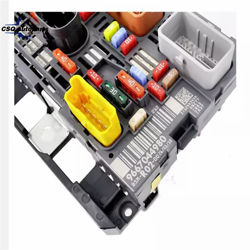 Assemblage de boîte à fusibles moteur