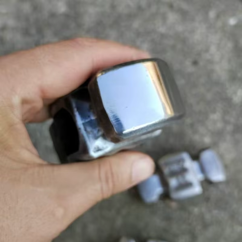Tête de marteau artisan en acier à haute teneur en carbone