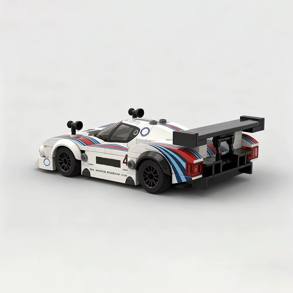 Nouveau modèle de voiture de course Lancia LC2 Martini pour la 24h de Le Mans
