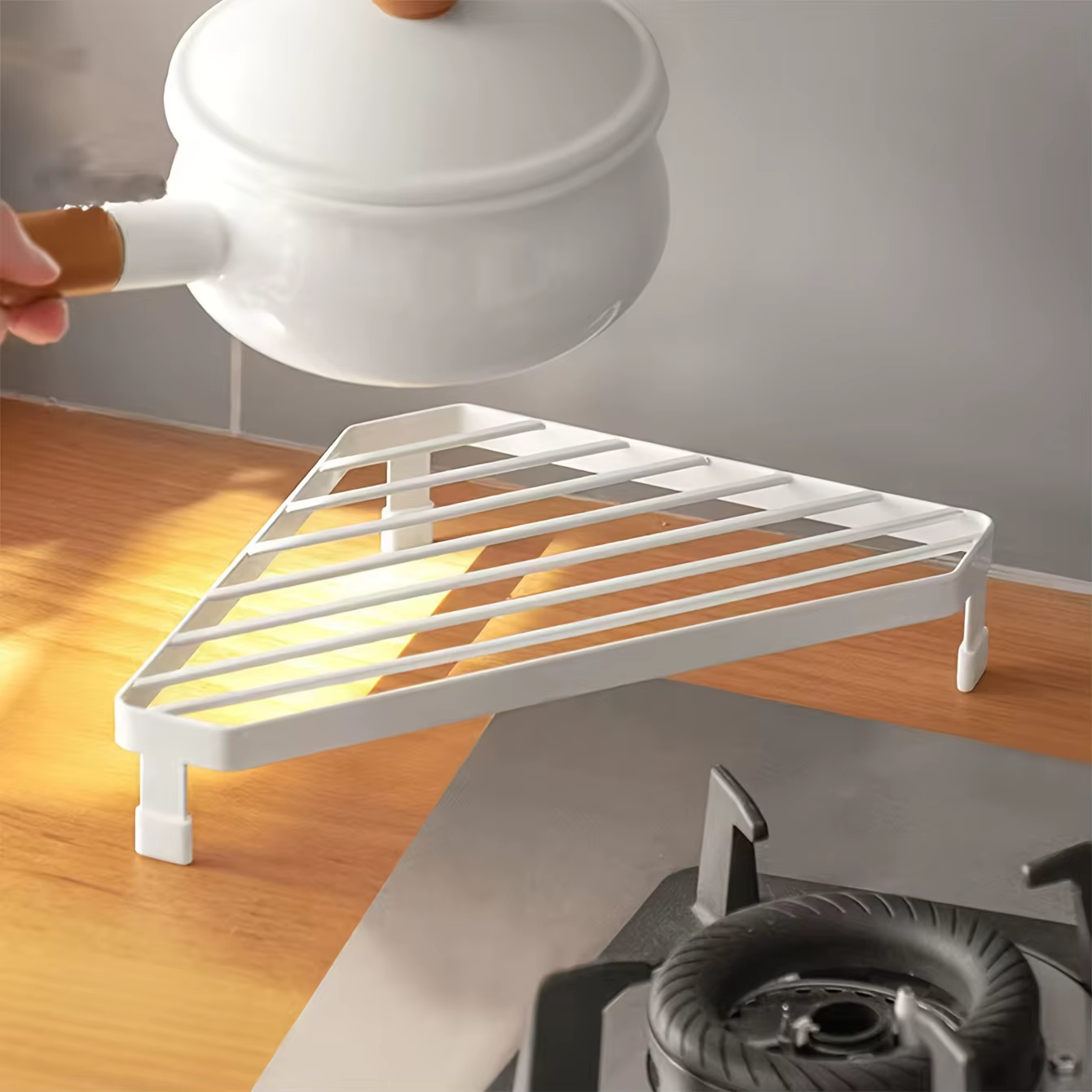 Support de cuisine triangulaire en fer