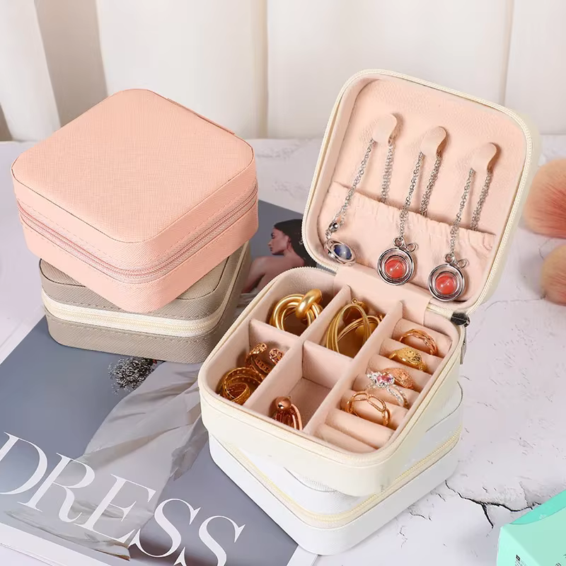 Mini boîte de rangement pour bijoux