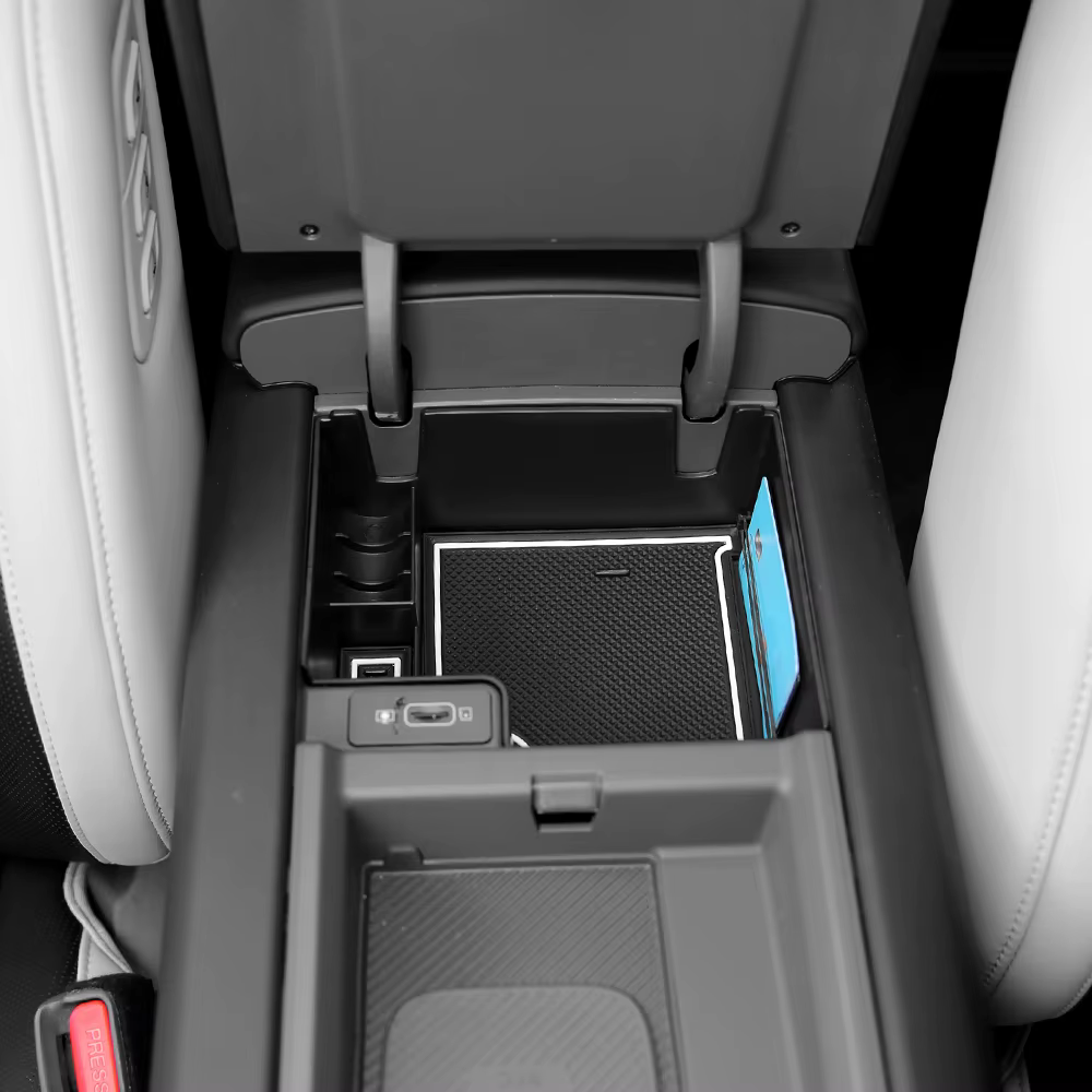 Boîte de rangement pour console centrale/support de gobelets