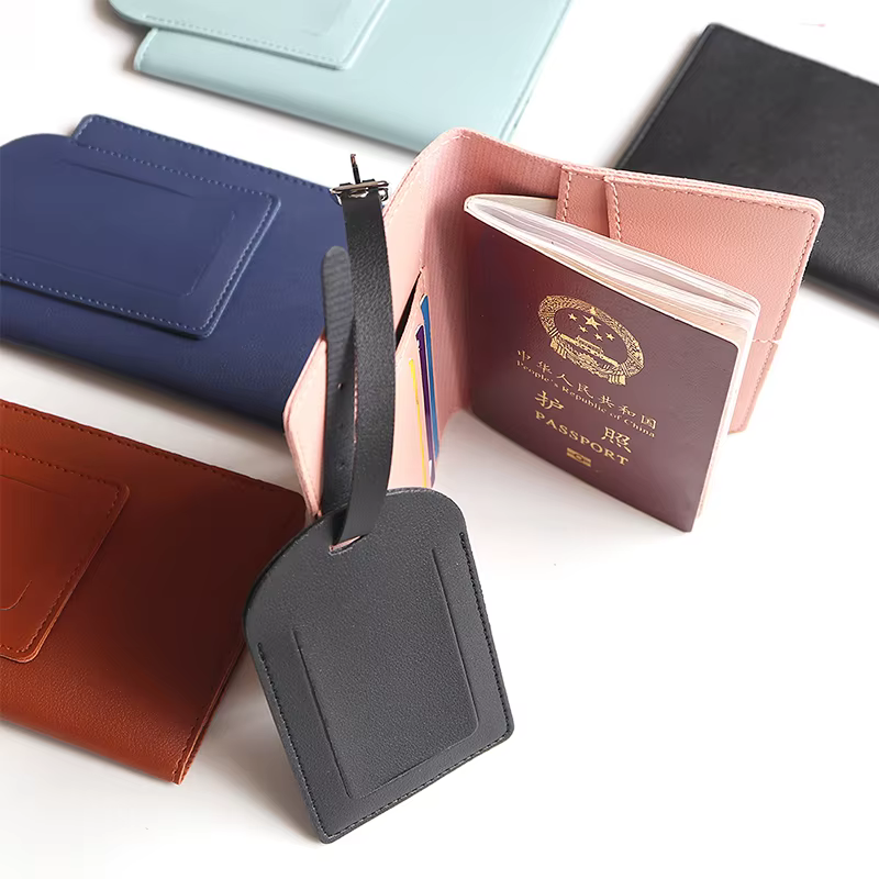 Ensemble de porte-passeport de voyage personnalisé en cuir