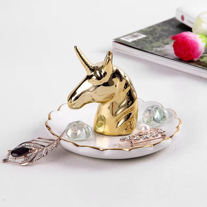 Coiffeuse de style européen, animal doré, cheval, lapin, plateau de rangement de bijoux en céramique, boîte de rangement de bijoux