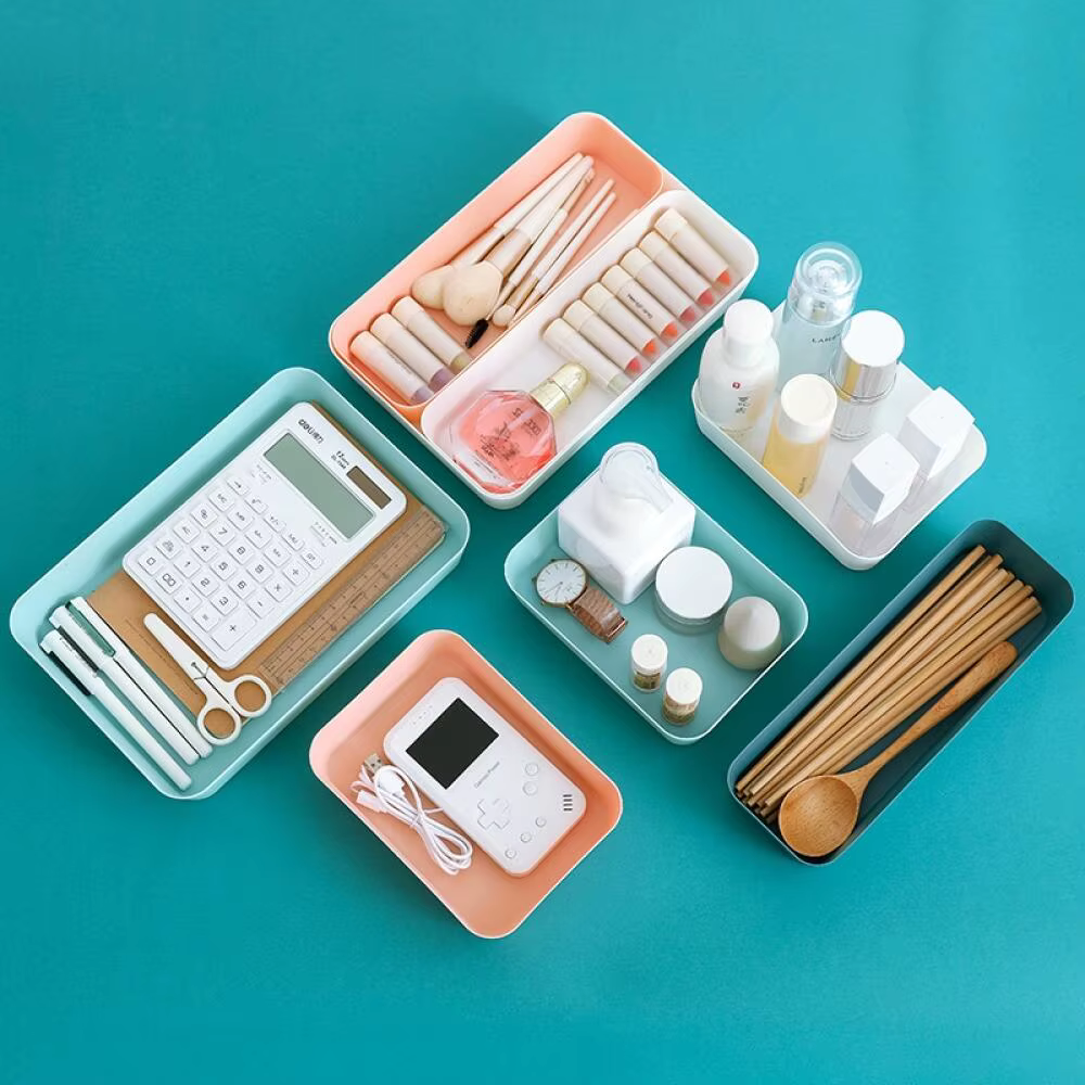 Boîte de rangement en plastique avec diviseurs pour tiroirs