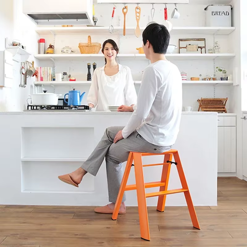 Échelles pliantes pour la maison