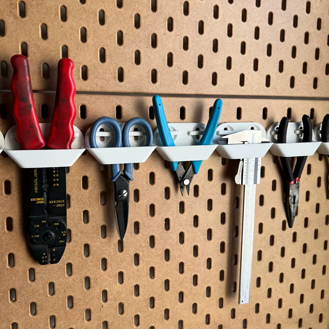 Accessoires de rangement simples pour panneau perforé à 2/3 grilles