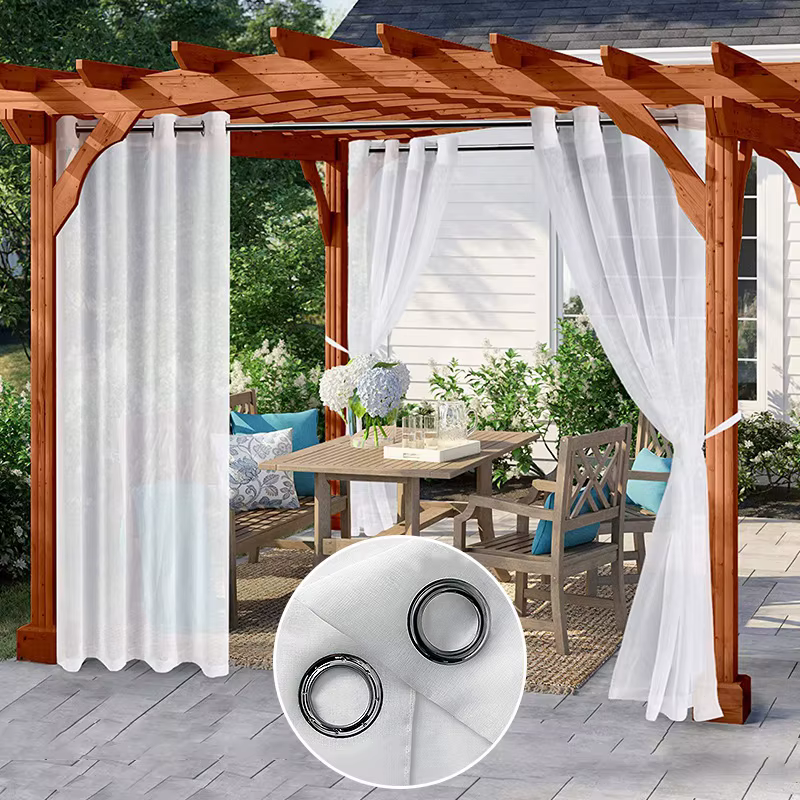 Voilages imperméables pour patio