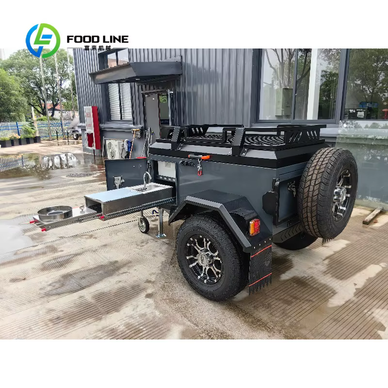 Remorque de camping personnalisée en acier au carbone avec suspension indépendante, camping-car tout-terrain pour les voyages d'aventure en plein air