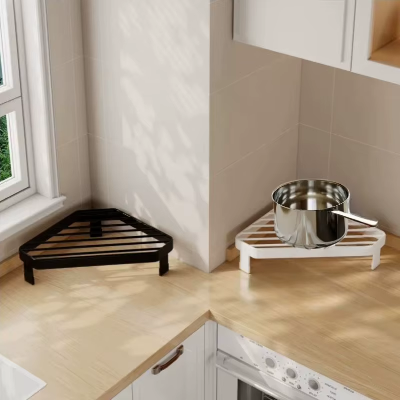 Support de cuisine triangulaire en fer