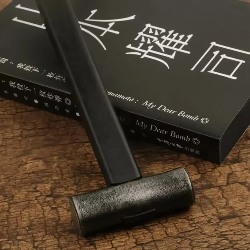 Marteau noir à double extrémité en acier à haute teneur en carbone