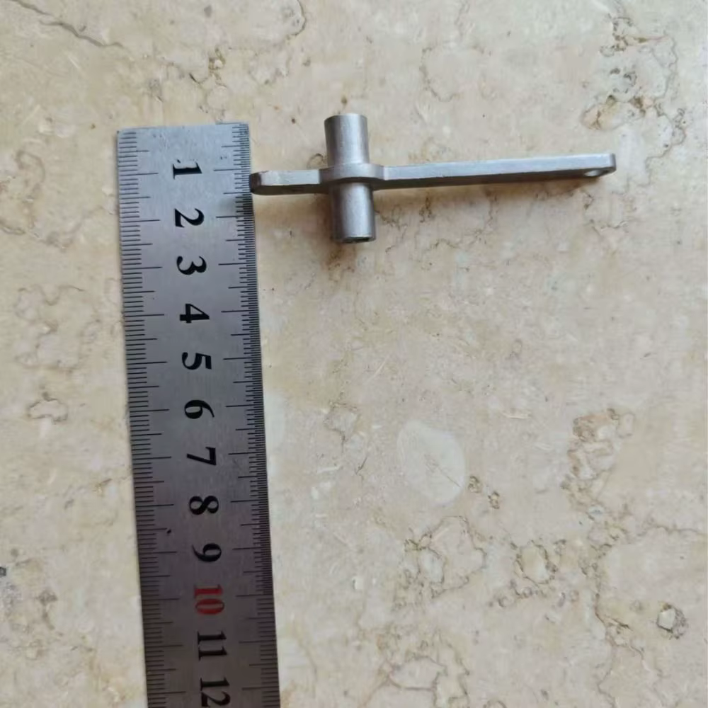 Clé de radiateur en acier inoxydable