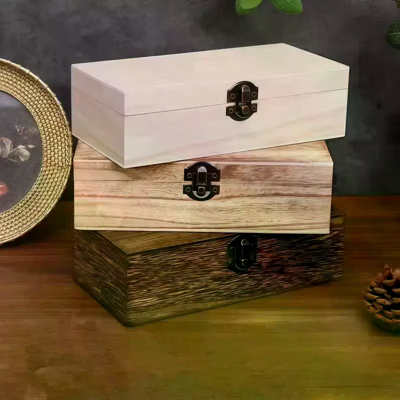 Boîte de rangement rectangulaire en bois