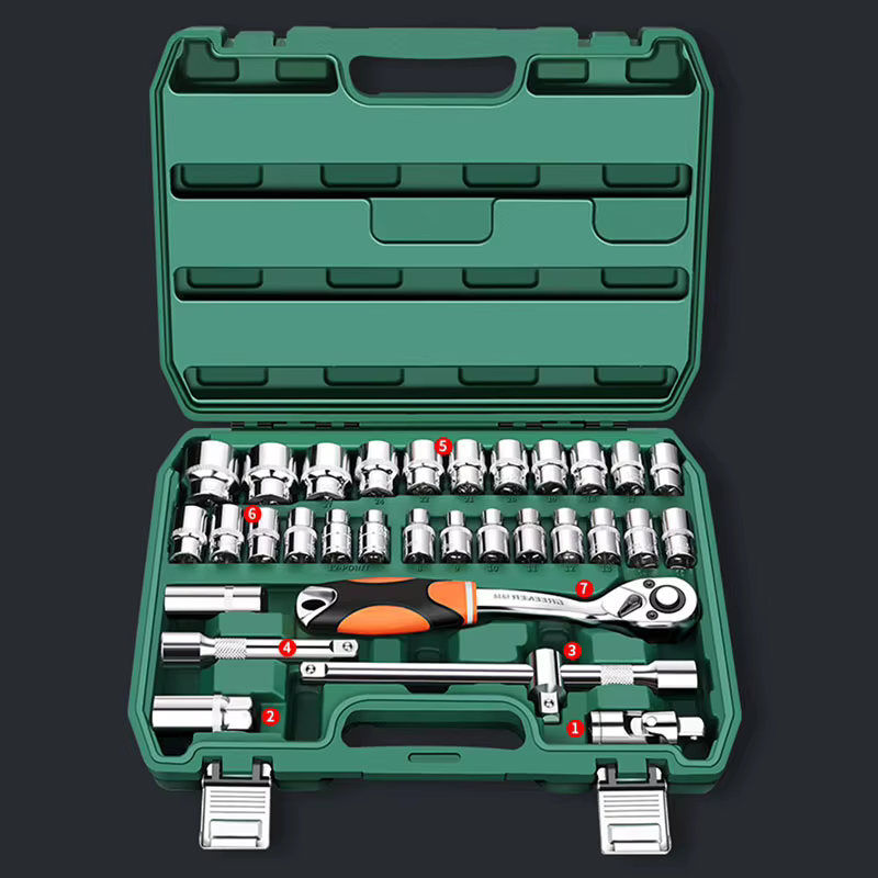 Coffret d'outils de réparation automobile