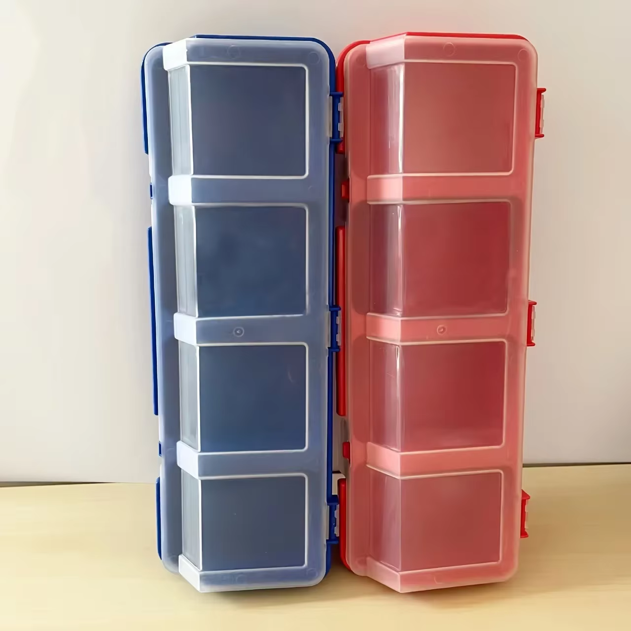 Boîte de rangement multi-compartiments pour vis et petites pièces