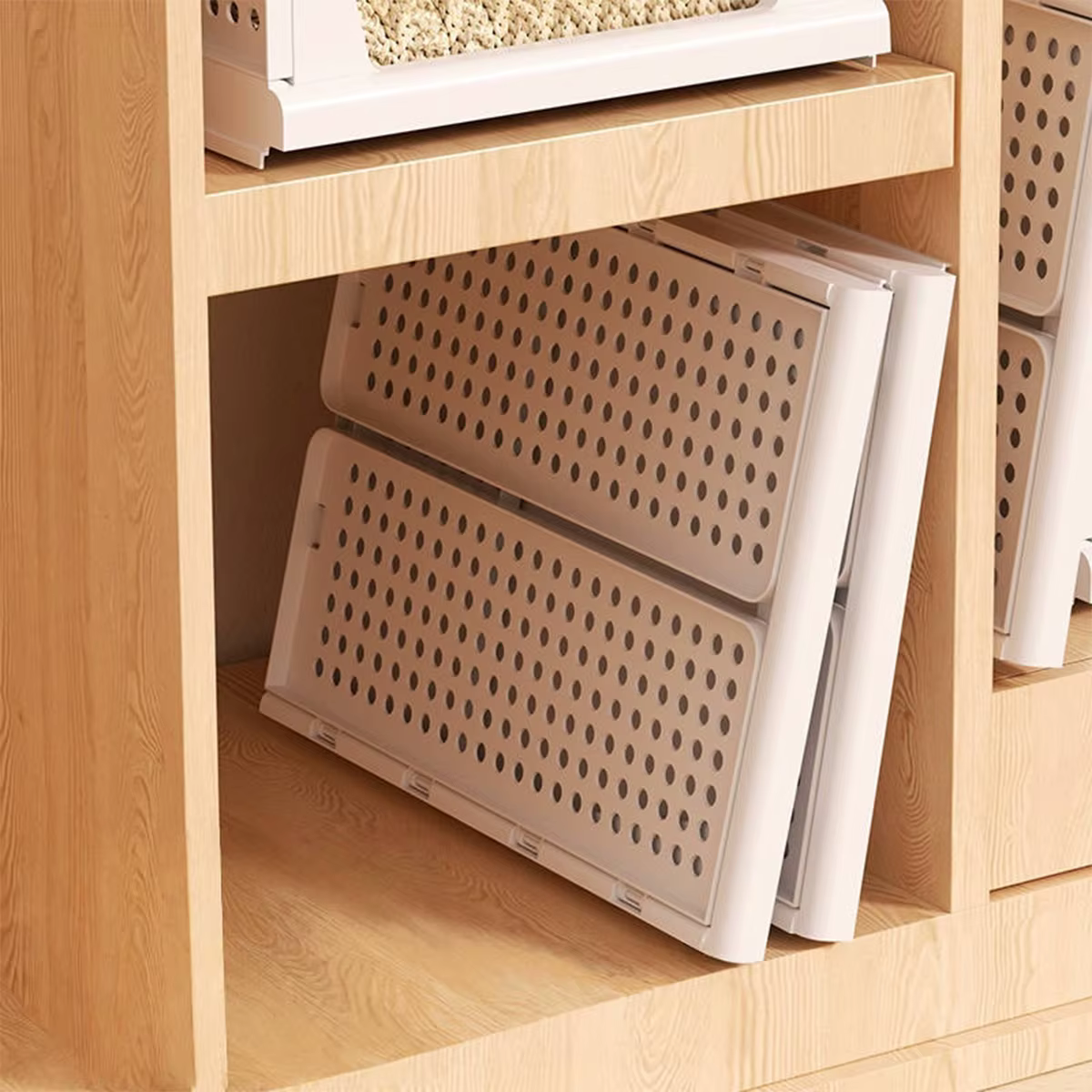Panier de rangement empilable en plastique