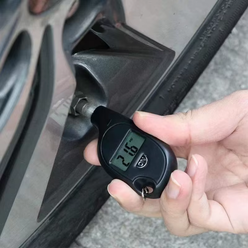 Manomètre de pression des pneus avec écran LCD numérique-testeur