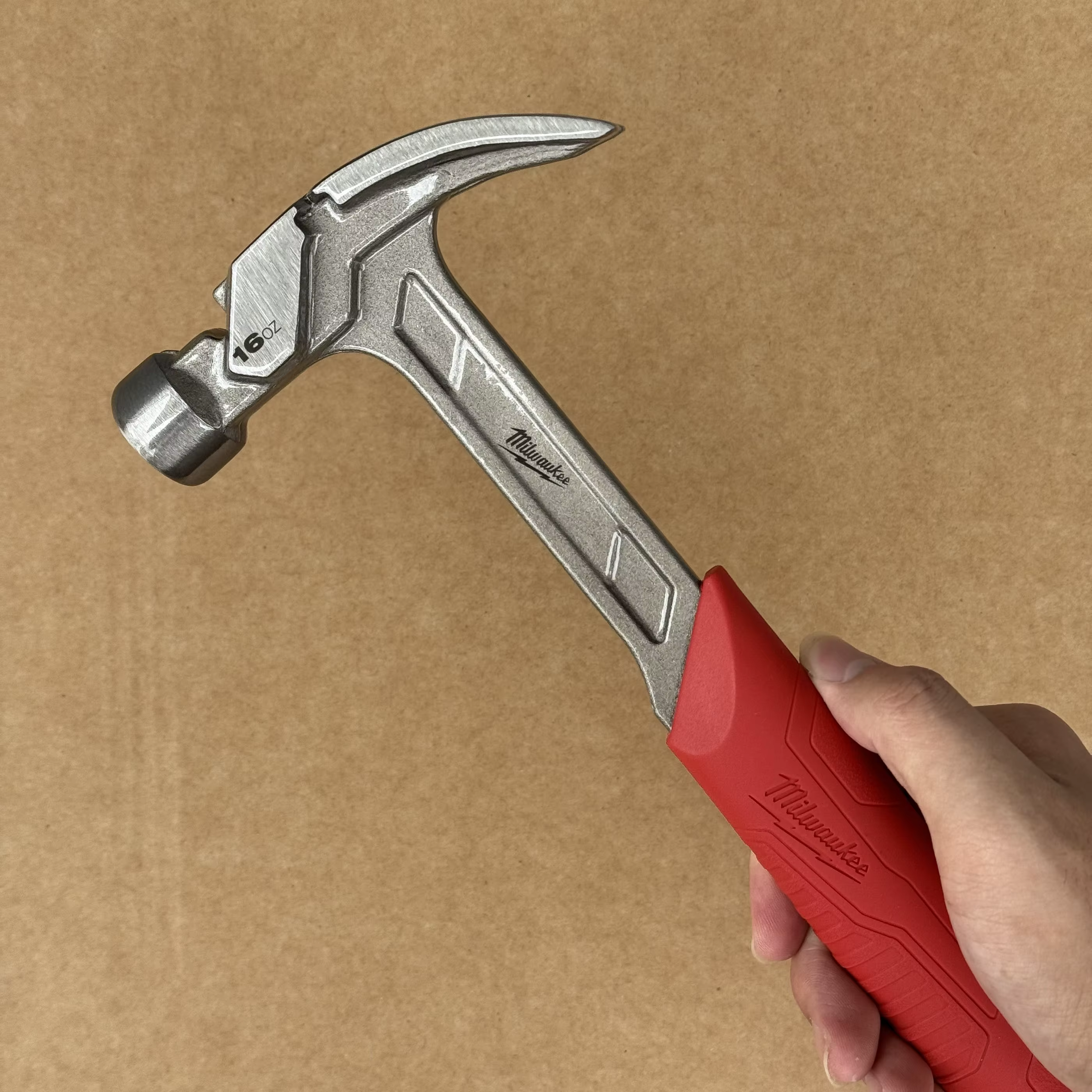 Marteau à griffes courbées Milwaukee 4932478655