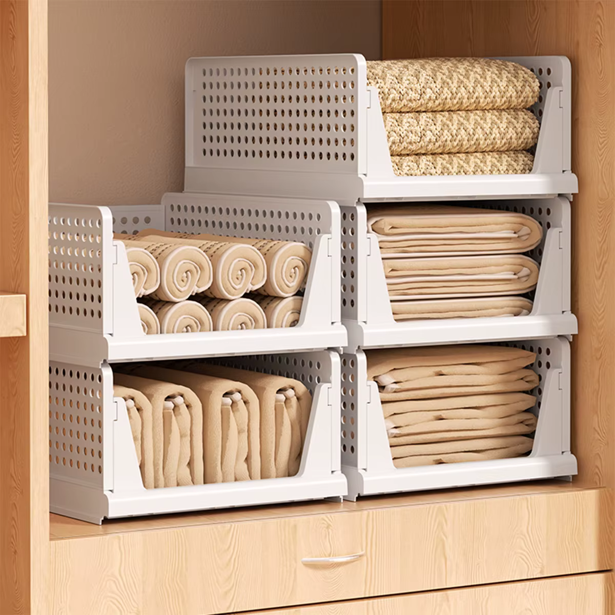 Panier de rangement empilable en plastique